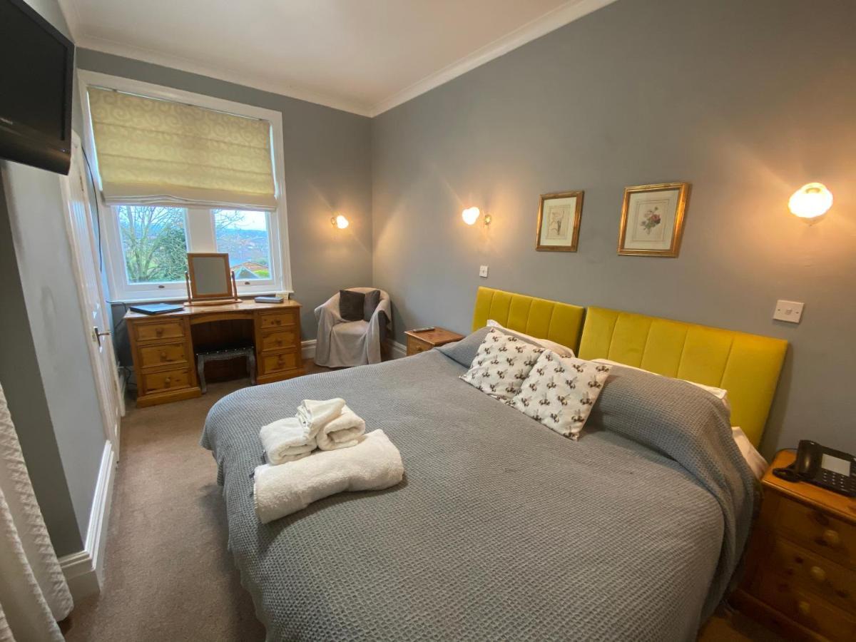 The Old Manse Bed & Breakfast 4*