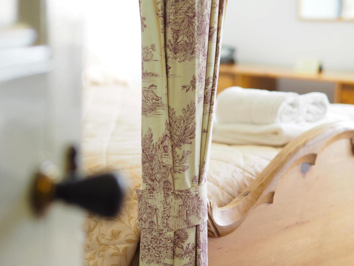 The Old Manse Bed & Breakfast