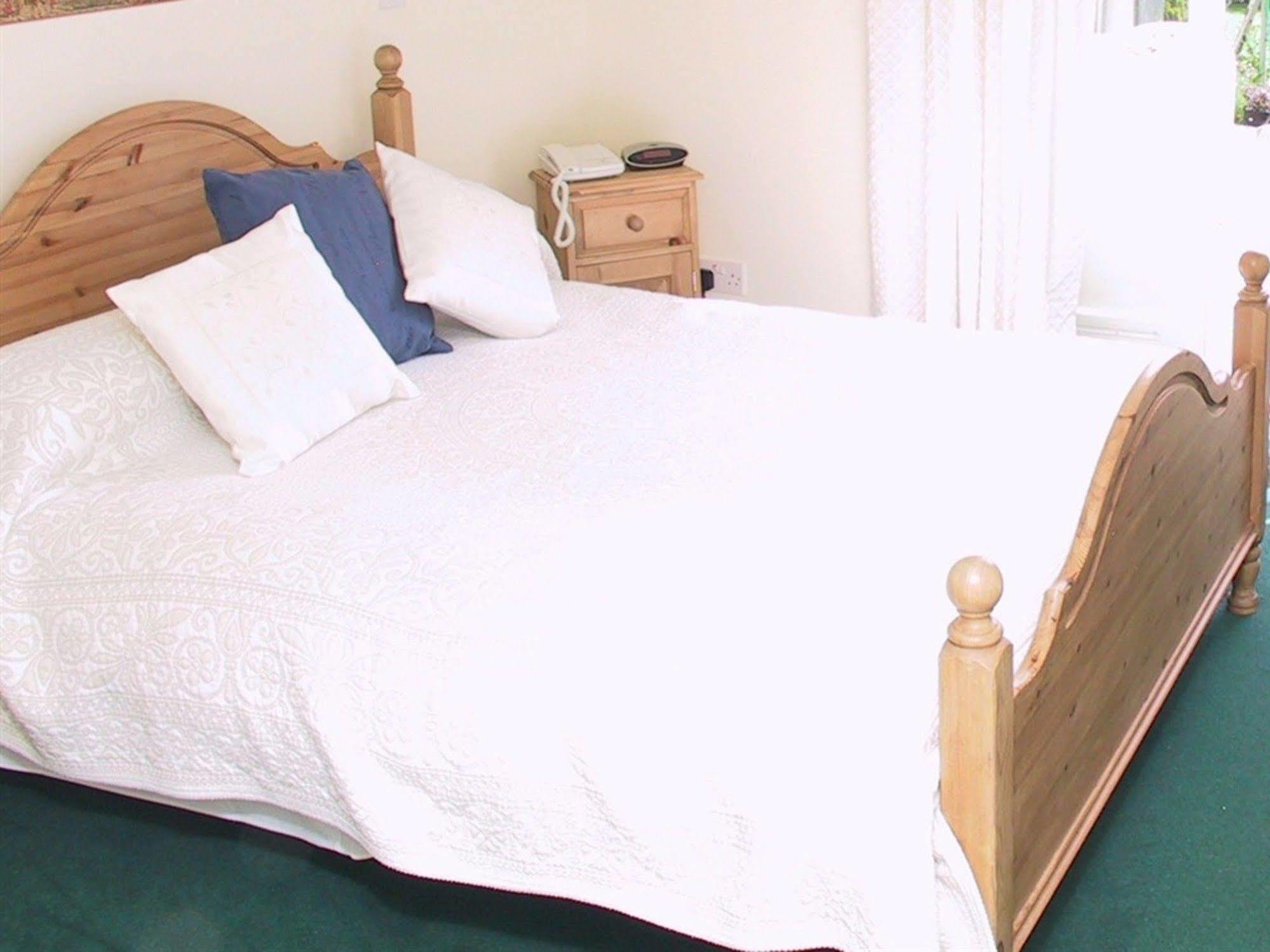 The Old Manse Bed & Breakfast Pickering
