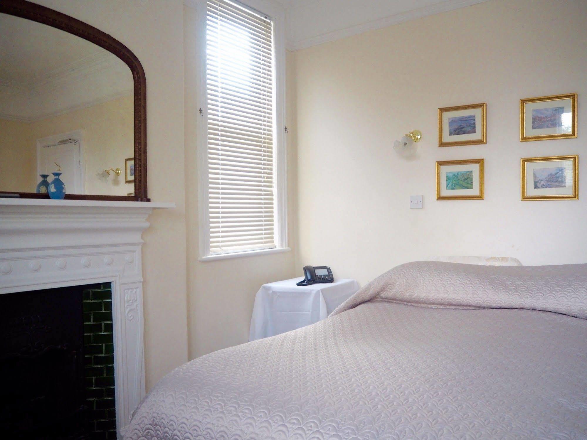 Bed & Breakfast The Old Manse 4*