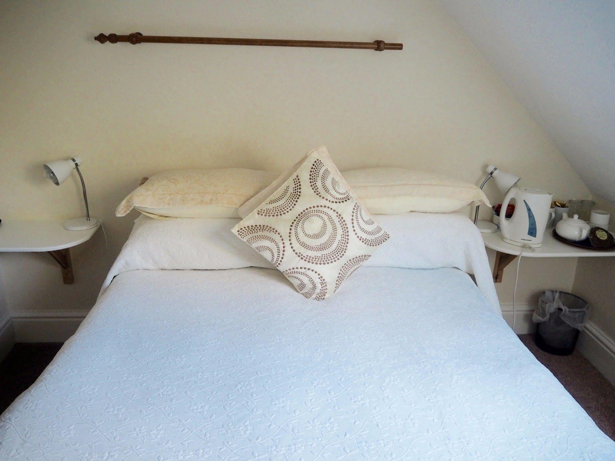 The Old Manse Bed & Breakfast 4*