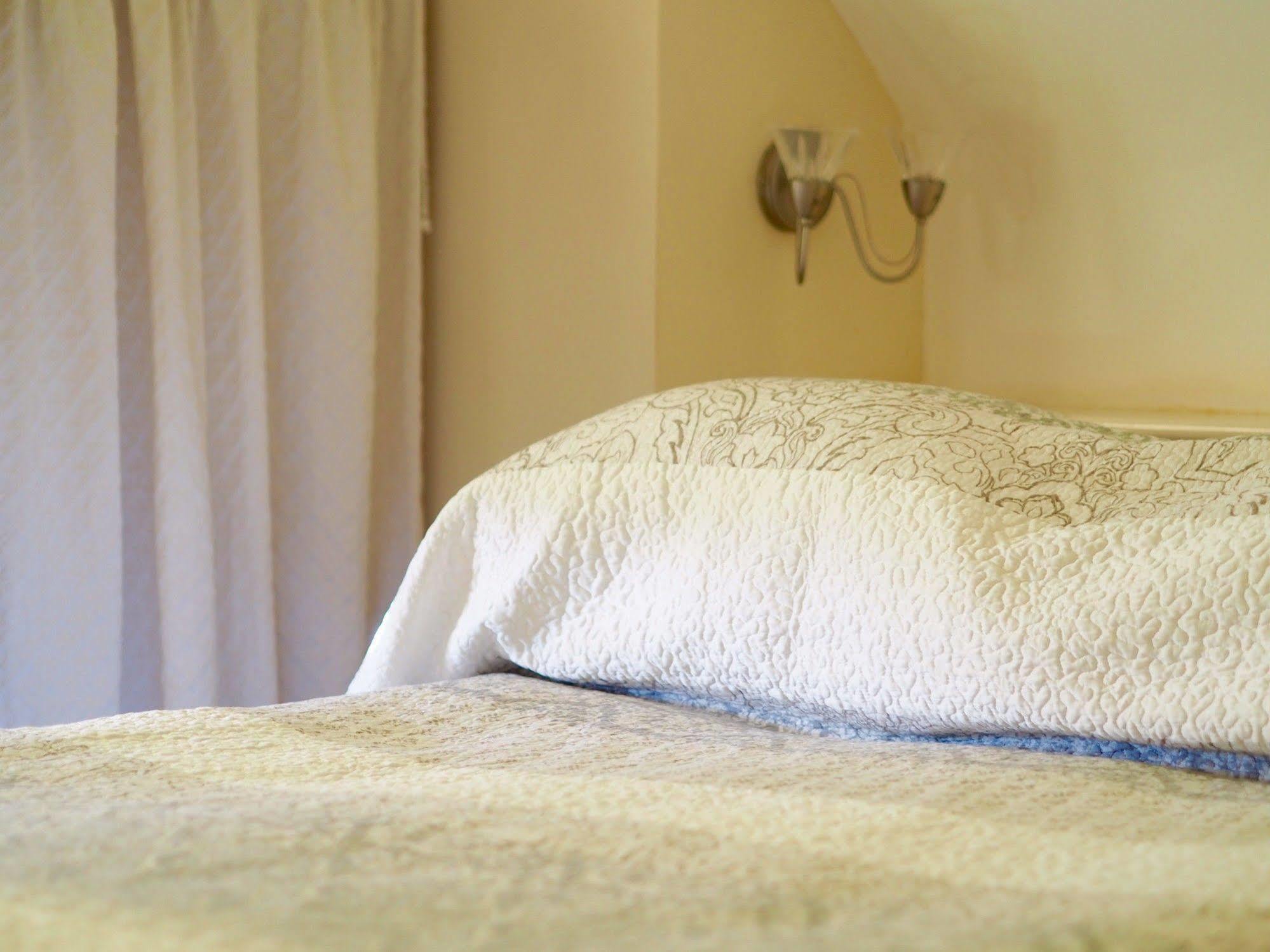 The Old Manse Bed & Breakfast 4*